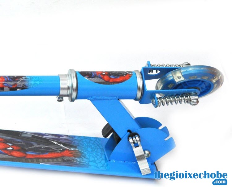 Xe trượt Scooter trẻ em SSWJ-09A có khóa đầu xe an toàn cho bé