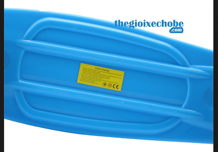 Ván trượt trẻ em-899A phía sau có thiế kế đặt biệt