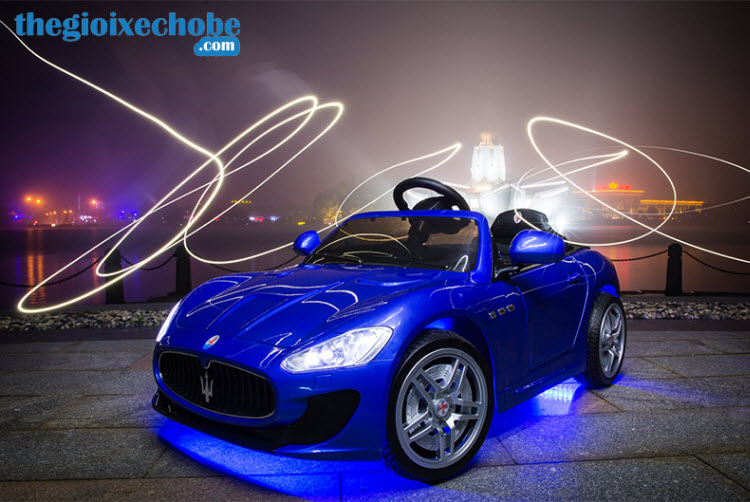 Xe ô tô điện trẻ em Maserati CT-528