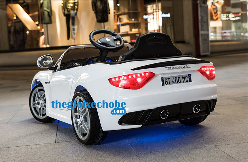 Xe ô tô điện trẻ em Maserati CT-528