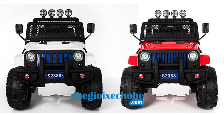 Xe ô tô điện trẻ em S2388 - Bánh cao su + 4 động cơ