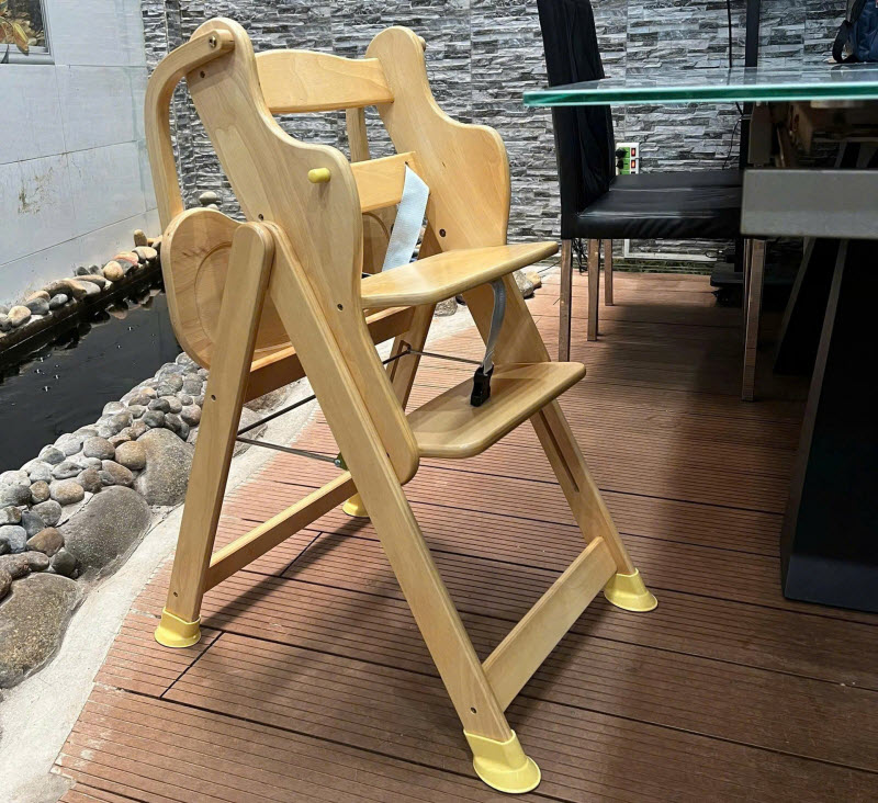 Ghế ăn dặm gỗ cho bé Autoru R1 gập gọn