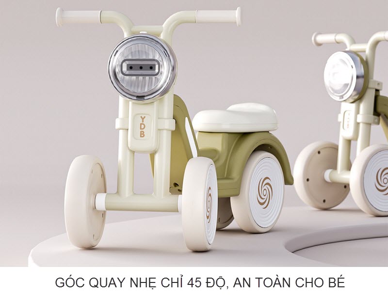 Xe chòi chân 4 bánh 066 cho bé 1-3 tuổi