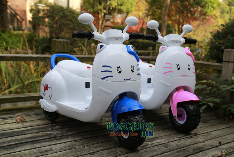 Xe máy điện trẻ em Vespa Kitty KL-6588 có 2 màu cho bé lựa chọn