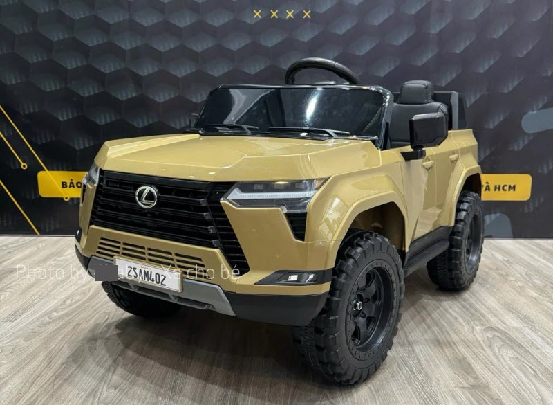 Xe ô tô điện trẻ em bản quyền Lexus TR2402 ghế da, bánh cao su
